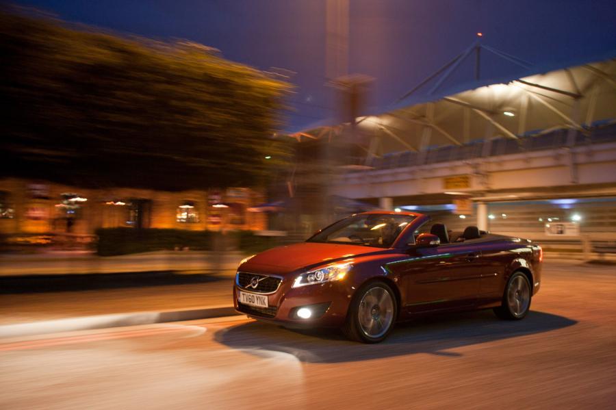  Volvo C70 2010 года  (фото 14 из 51)